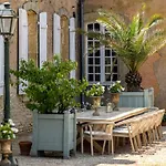 Exceptional Xviicastle In Dordogne Golden Triangle Villa