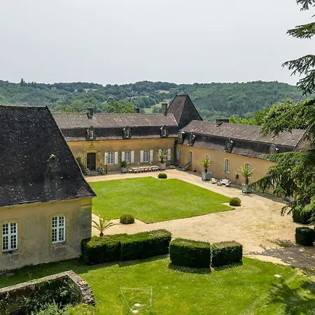 Exceptional Xviicastle In Dordogne Golden Triangle