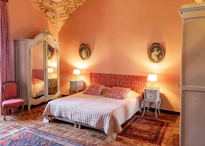 Exceptional Xviicastle In Dordogne Golden Triangle Urval