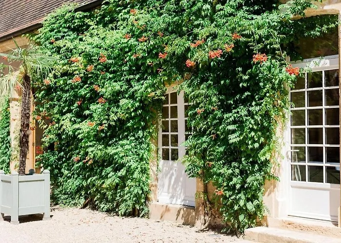 Exceptional Xviicastle In Dordogne Golden Triangle *